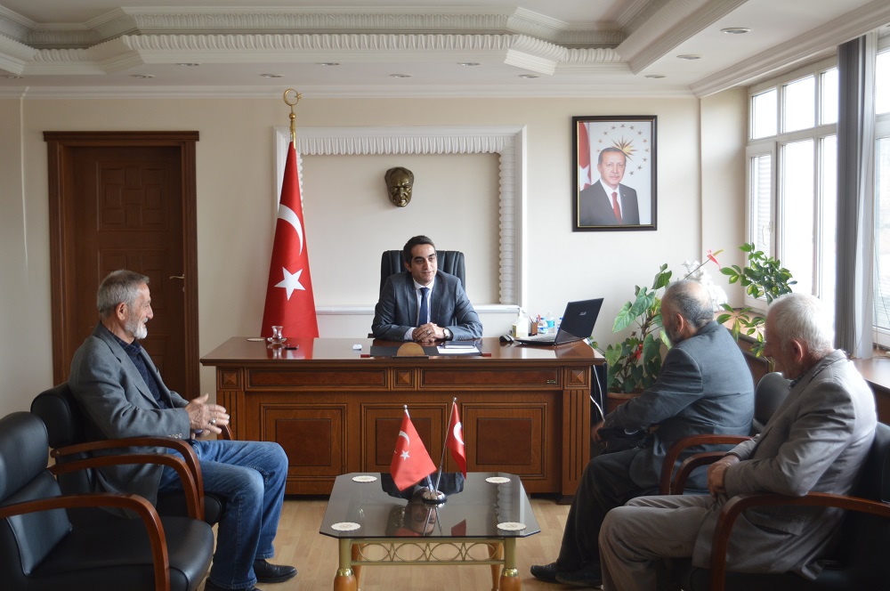 Muhtarlarımızdan Kaymakam Gürsançtı'ya Makamında Ziyaret